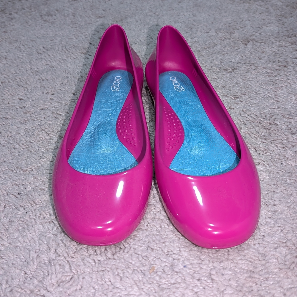 Women’s Pink Ballet Flats by OkaB